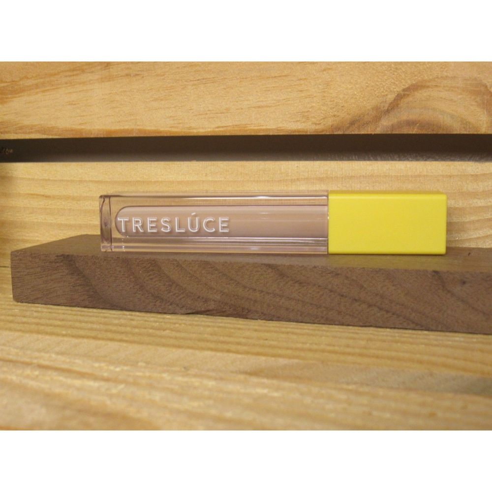 Tresluce Shadow Primer Light